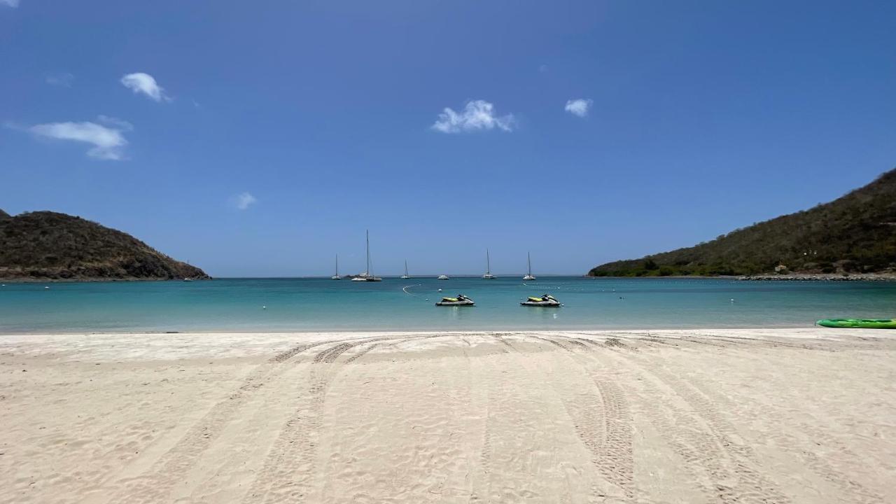 Island Escape, Marina Paradise & Beach Adventures Cul de Sac Esterno foto