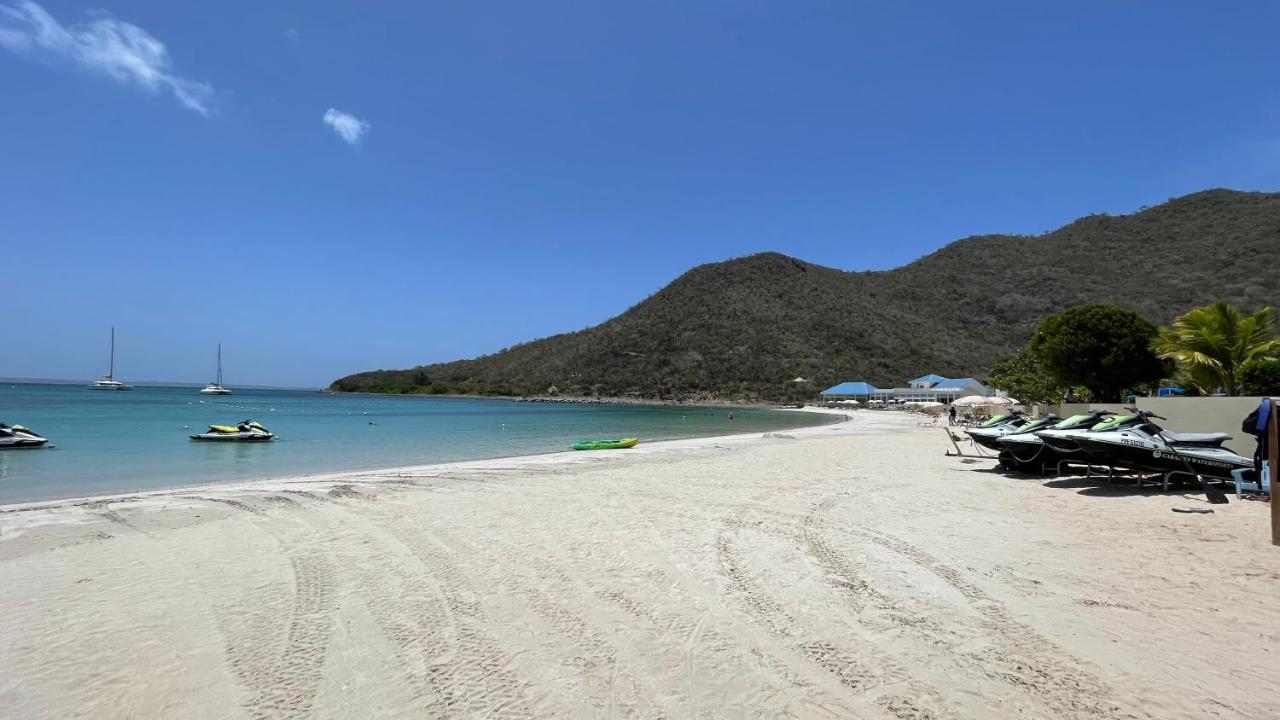 Island Escape, Marina Paradise & Beach Adventures Cul de Sac Esterno foto